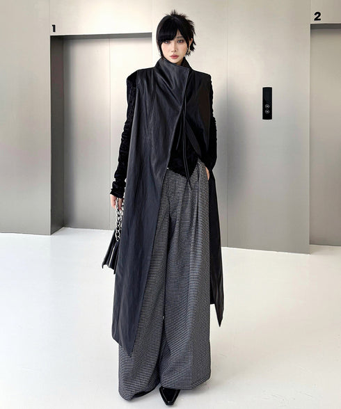 Check Wide Tuck Pants